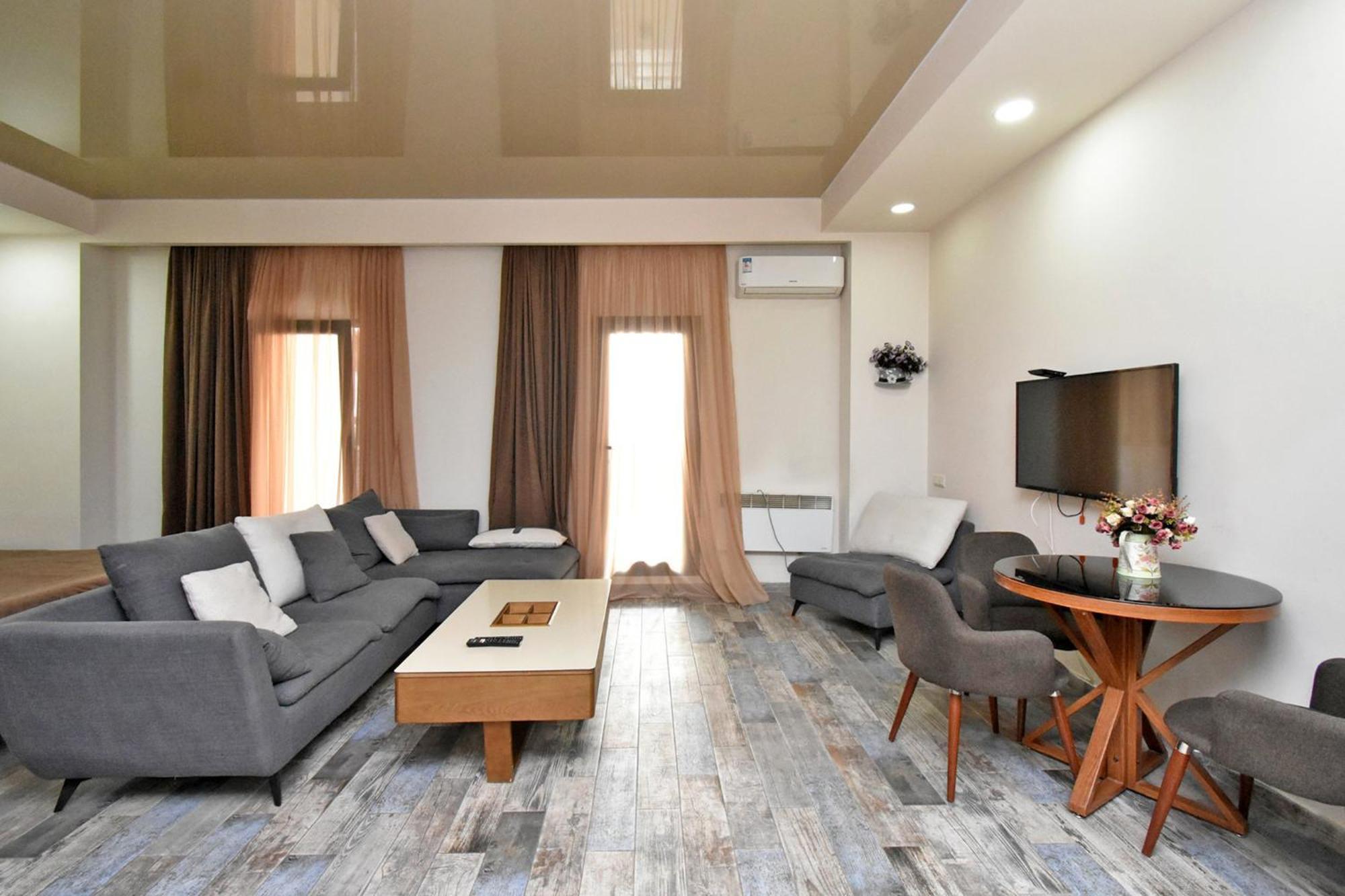 Yars Apartments エレバン エクステリア 写真